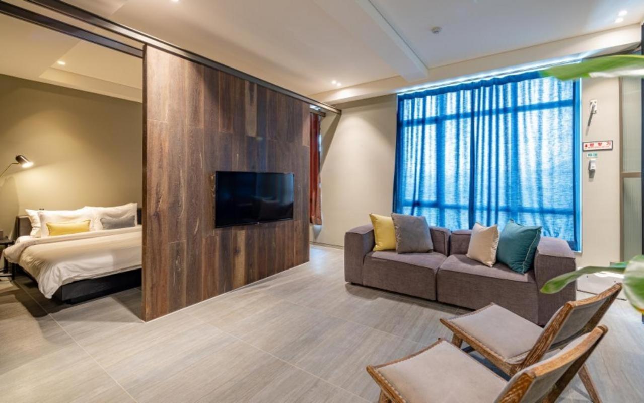 Hotel Barahan Чонджу Екстер'єр фото